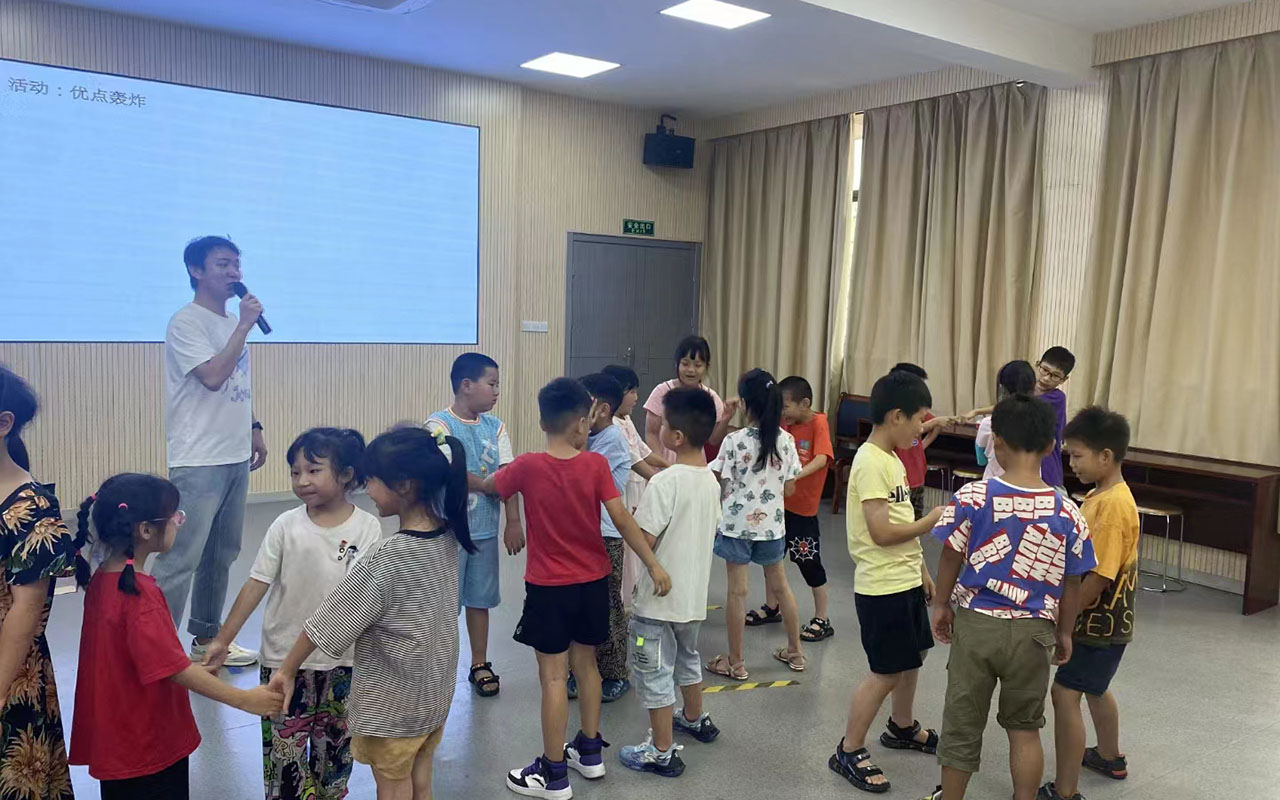 古交龙观乡中心学校